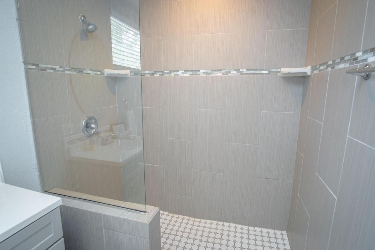 Апартаменты Remodeled Historic 2Br 1Ba House Near Downtown Сан-Антонио Экстерьер фото